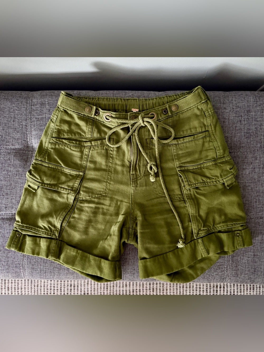 Free People Frankie Washed Army Green Utility Tie-Waist Women’s Shorts XS
